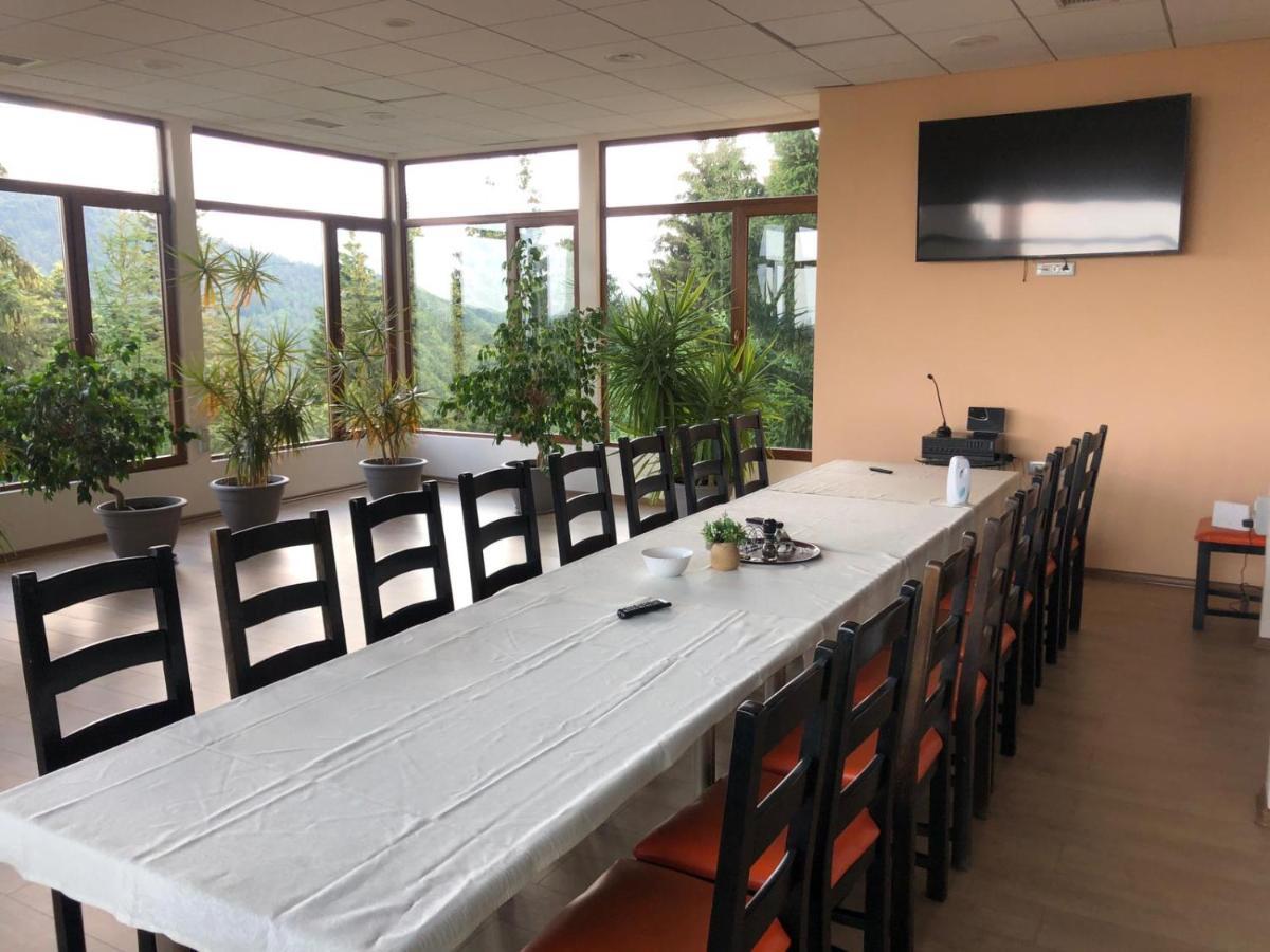 Genco Hotel Mountain View Предеал Екстериор снимка